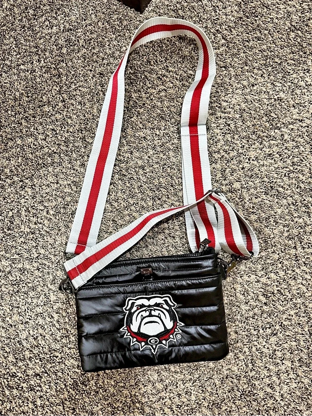 ThinkRoyln Black & Red Bulldog Crossbody Bag Like New